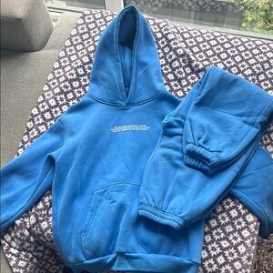 The Happy Camp3r Blueberry Hoodie and Sweatpants Set